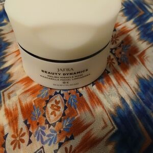 JAFRA Beauty Dynamics Malibu Miracle Mask - Cream
